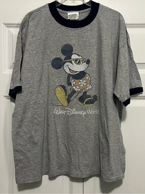 Vintage 90s Disney Mickey Wringer Tee